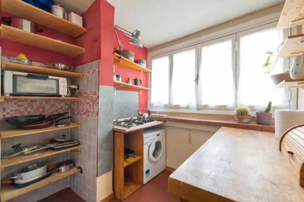 Apartamento Medieval Tower house near Ponte Vecchio - Florencia 0*,  Italia